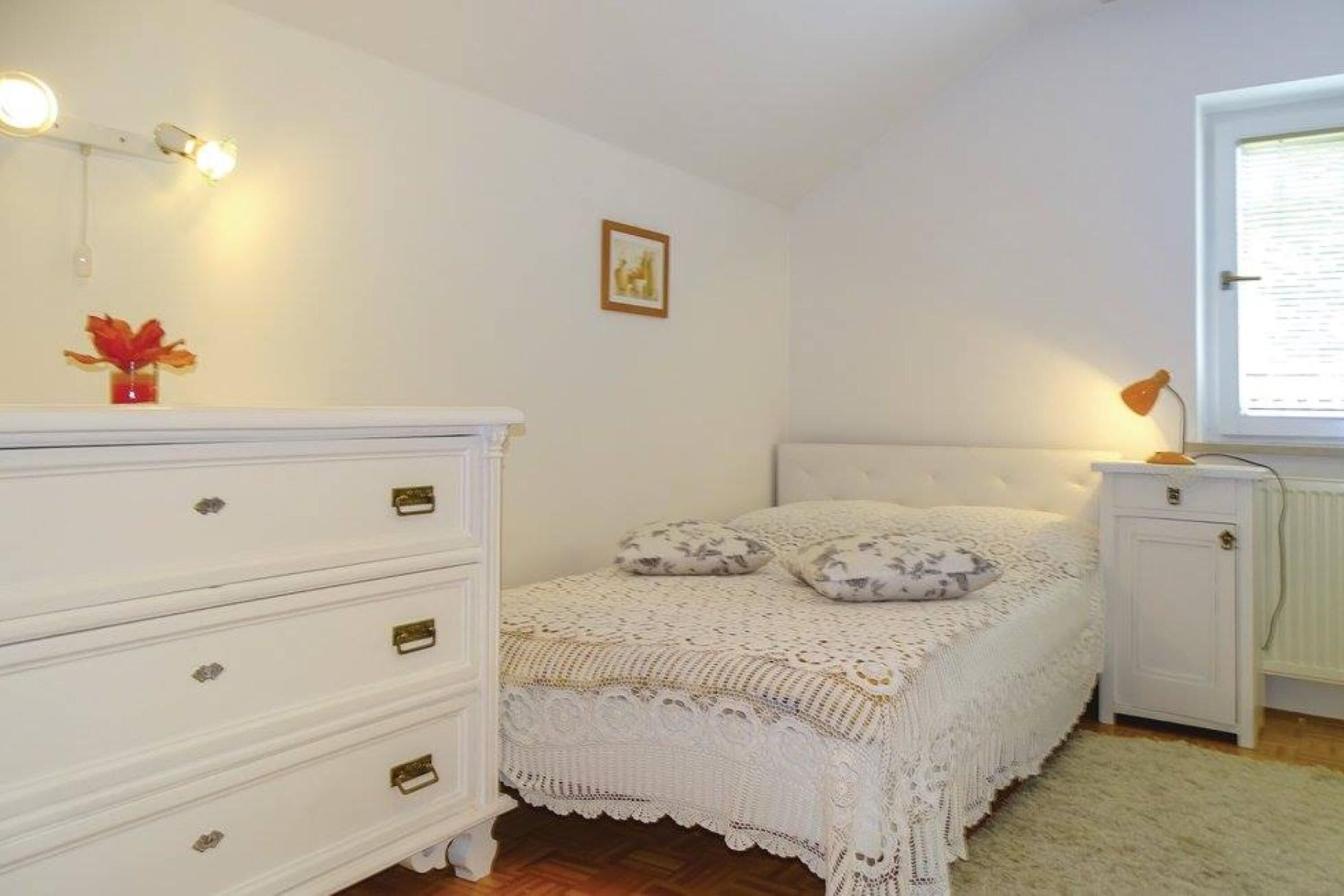 Villa familiare, camere multiple, 2 bagni (Villa Cujez With Sauna And Pool) | 4 camere, postazione laptop, Wi-Fi gratuito, lenzuola