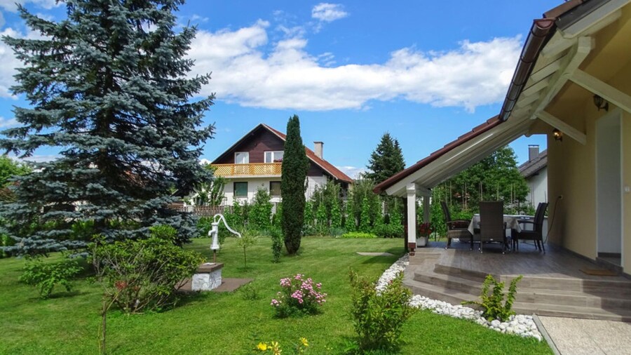 Villa Cujez With Sauna And Pool
