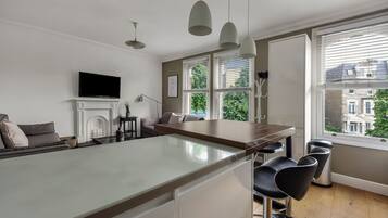 Apartment | In-room dining