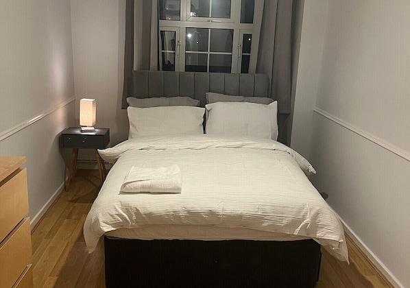 2 Schlafzimmer, Bügeleisen/Bügelbrett, kostenloses WLAN, Bettwäsche