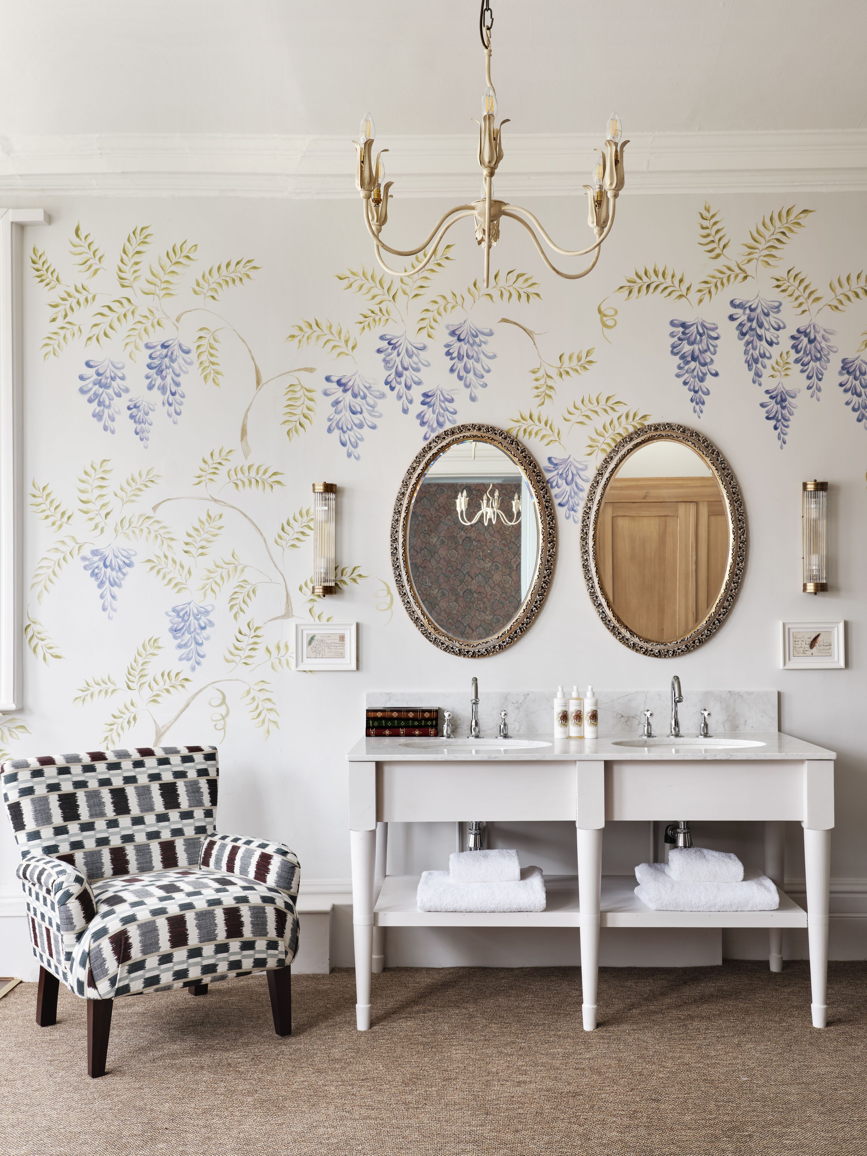 bushby bacon suite | individually decorated, individually furnished, desk, laptop workspace