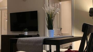 Cottage, Multiple Beds | Interior