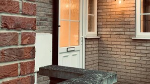Hus, 2 queensize-senger | Balkong