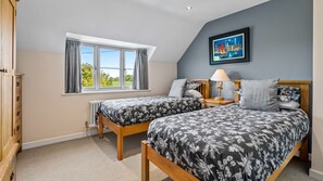 4 bedrooms, iron/ironing board, travel cot, free WiFi