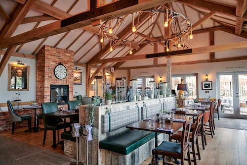 Hare & Hounds Newbury