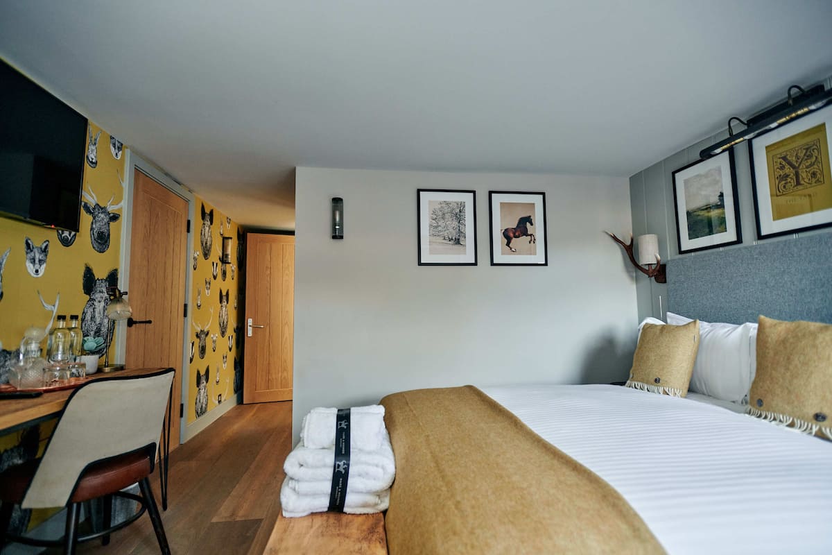 1 habitación, ropa de cama hipoalergénica y decoración personalizada