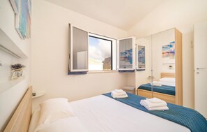 2 habitaciones, tabla de planchar con plancha y wifi gratis 