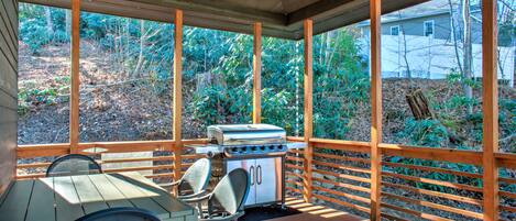 屋外ダイニングエリア