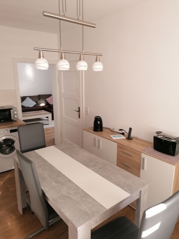 Dining - Vacation apartment Haus Merle, Siedlung 7 in 37276 Meinhard (Meinhard)