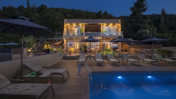 Alberca al aire libre