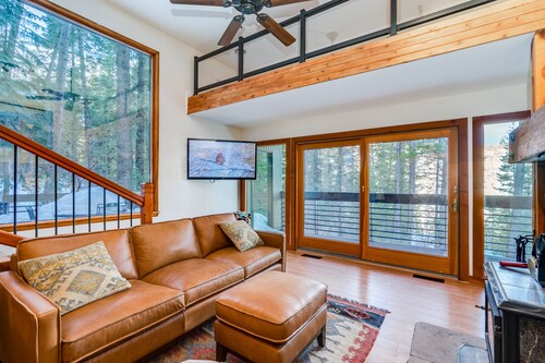 Heartwood - Cozy 2 bedroom Wooded Sundance Cabin