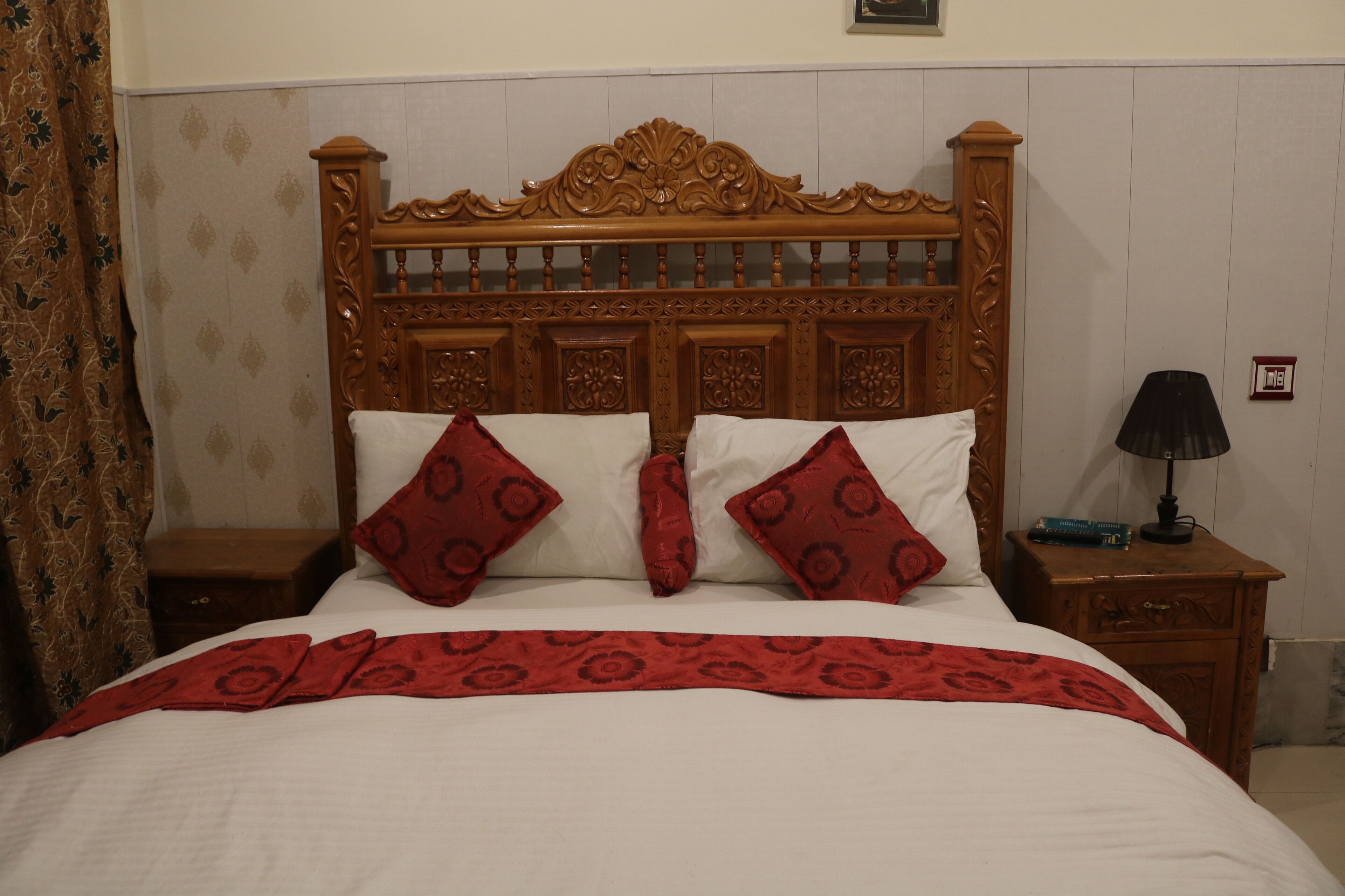 Tabla de planchar con plancha y wifi gratis 