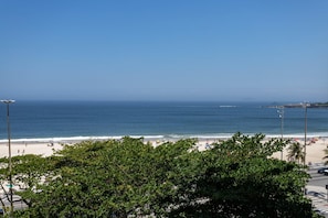 Children’s play area – outdoor - Sea View 50 Metres From the Beach Bi701 (Rio de Janeiro)