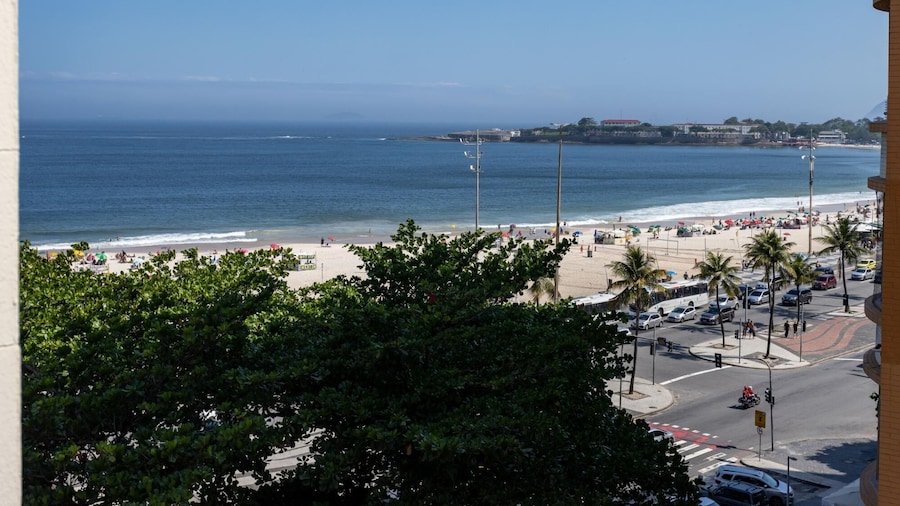 Sea View 50 Metres From the Beach Bi701