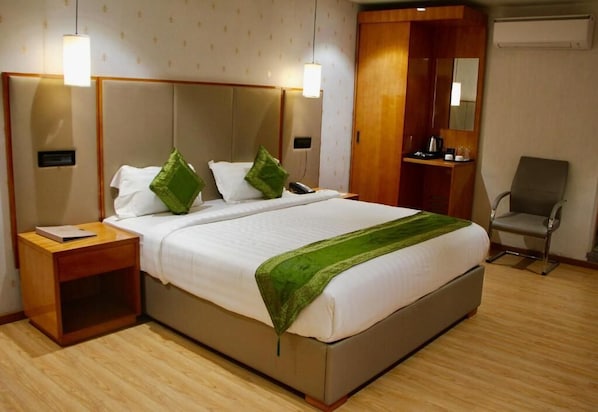 Deluxe Room | Premium bedding, free WiFi