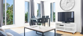 Amazing 2 bedrooms front of the Beach