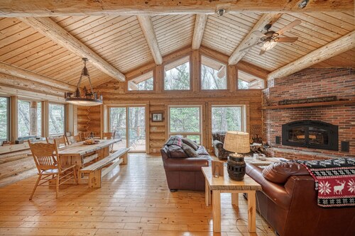 Inviting and Relaxing-Cliffs and Streams!