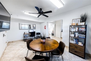 Apartment, 1 Bedroom | Tempat makan