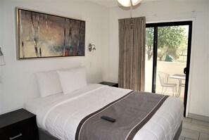 Leilighet, 1 soverom | 1 soverom, strykejern/-brett og wi-fi (inkludert)