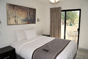 Apartamento, 1 quarto | 1 quarto, ferros/tábuas de passar roupa, Wi-Fi de cortesia