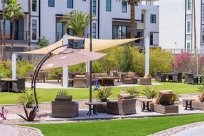 Apartment, 1 Bedroom | Outdoor dining