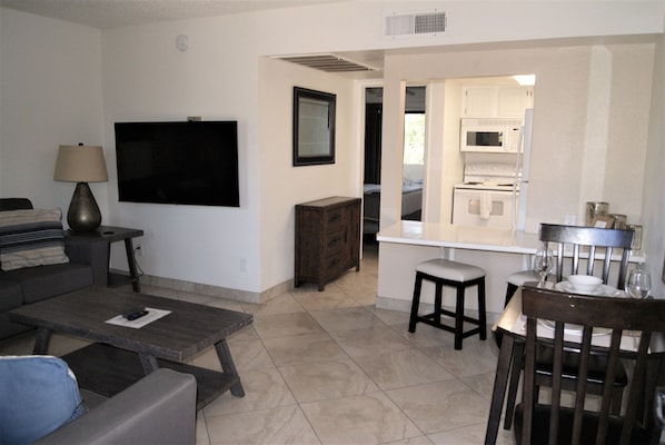 Departamento, 1 habitación | Restaurantes