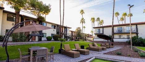 Apartment, 1 Bedroom | Outdoor dining