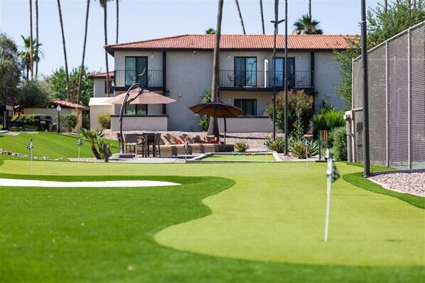 Apartment, 1 Bedroom | Golf - 109 Fully Furnished 1BR Suite-Prime Location! by RedAwning (Scottsdale)