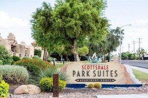 Property grounds - 228 Fully Furnished with WiFi by RedAwning (Scottsdale)
