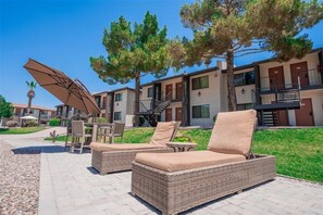 Apartment, 1 Bedroom | Property grounds