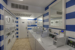 Apartment, 1 Bedroom | Laundry