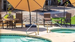 Unclassified image, 4 of 22, button - 202 Fully Furnished with WiFi by RedAwning (Scottsdale)