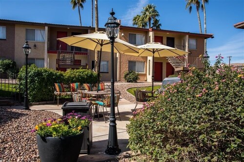 201 Fully Furnished with WiFi by RedAwning