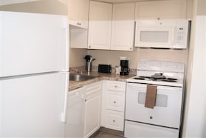 Departamento, 1 habitación | Cocina privada | Refrigerador, horno, cafetera y tetera y tostadora
