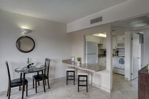 Apartment, 1 Bedroom | Private kitchen