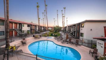 Leilighet, 1 soverom | Basseng | Et oppvarmet basseng