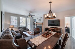 Condo, 2 Bedrooms | Interior - Fraser Crossing/Founders Pointe, Condo | 2 bedroom King Beds & Washer/Dryer (Premium Rated Condo 4449) (Winter Park)