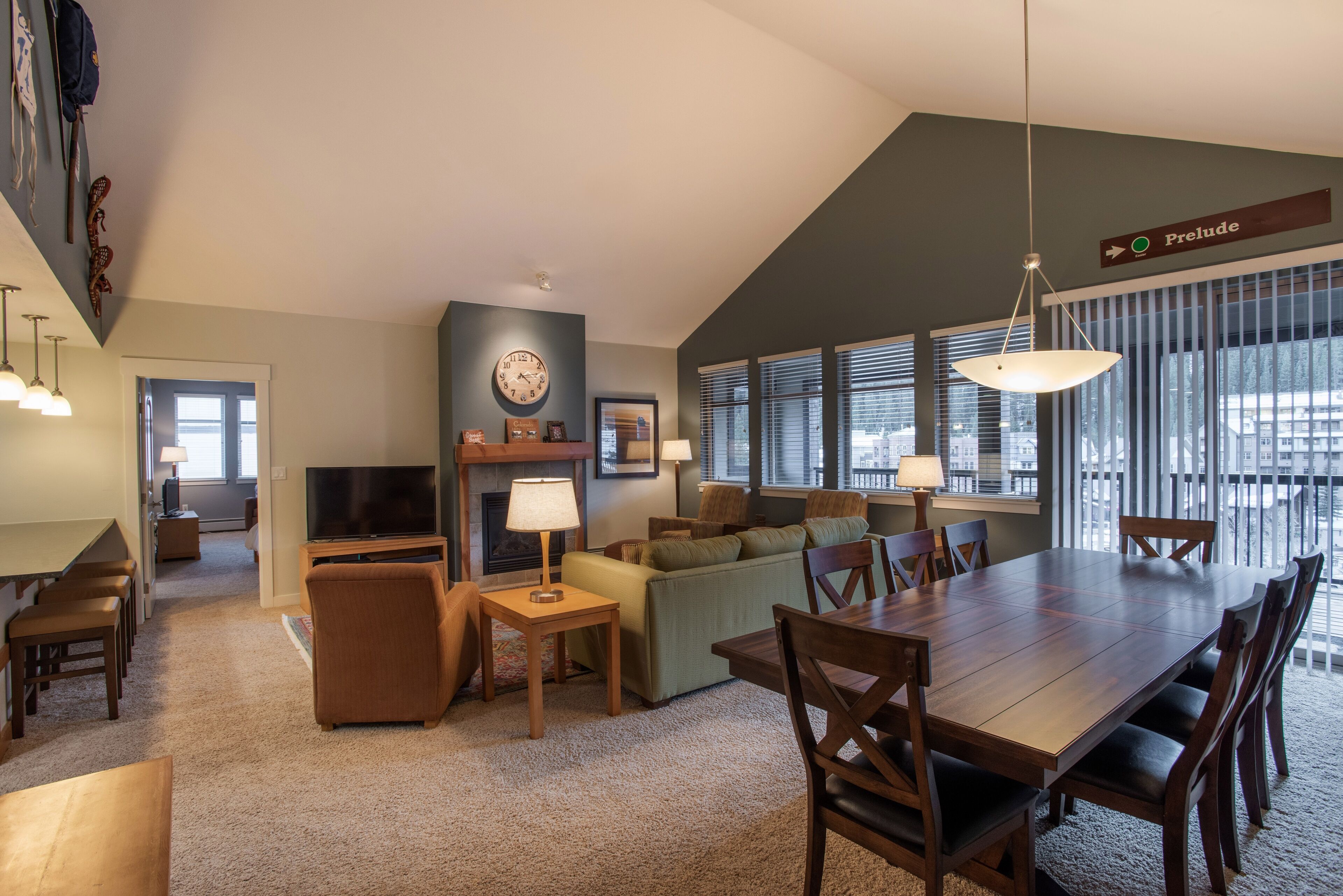 Condo, 3 Bedrooms | Dining