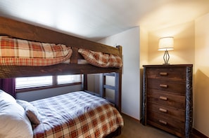 Condo, 2 Bedrooms | 2 bedrooms, iron/ironing board, free WiFi