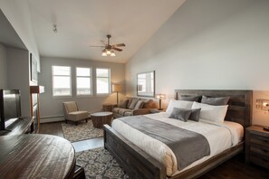 Condo | Ferros/tábuas de passar roupa, Wi-Fi de cortesia