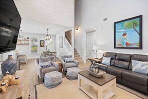 獨棟房屋, 3 間臥室 | 起居區 | 智慧型電視