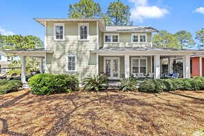 House, 3 Bedrooms | Exterior