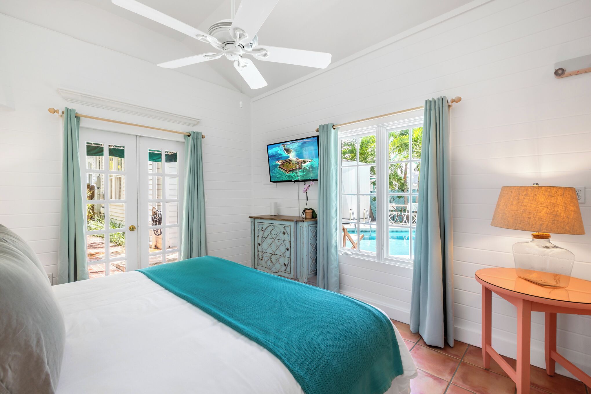 3 多间卧室、办公桌、熨斗/熨衣板、免费 WiFi