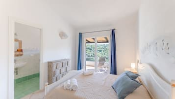 2 camere, ferro/asse da stiro, culla da viaggio, lenzuola