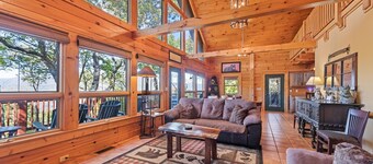 Creek'nWoods IV -Views-Decks-waterfall-sleeps 14