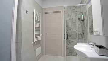 Dusche, Haartrockner