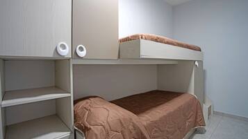 2 Schlafzimmer, Bügeleisen/Bügelbrett, WLAN