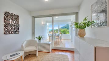 Appartement Familial, 2 chambres, côté montagne (Residenza Parco Carona with Lake-View) | Intérieur