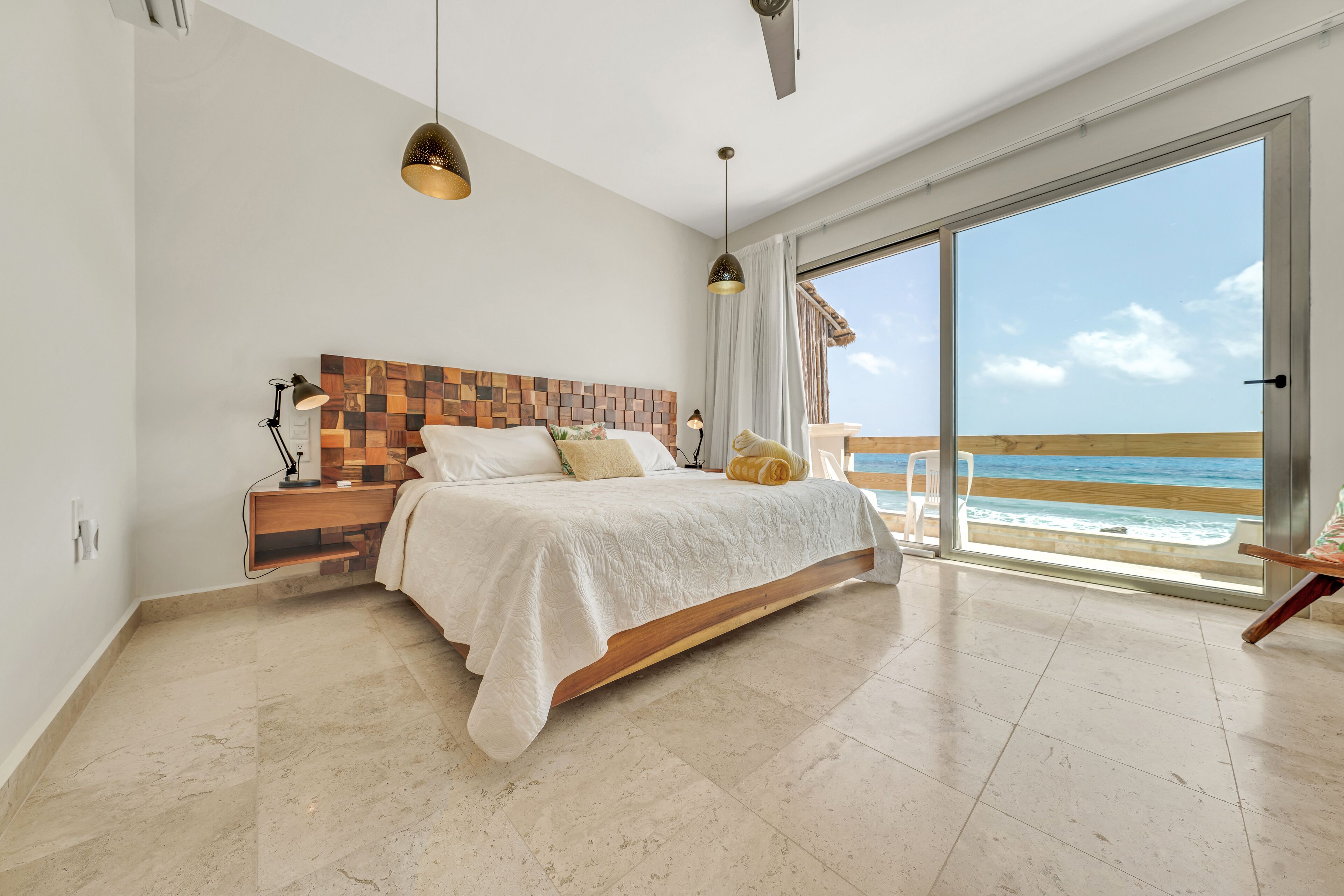 3 bedrooms, in-room safe, iron/ironing board, WiFi