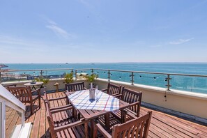 Cottage | Balcony - Battery House (Portsmouth)